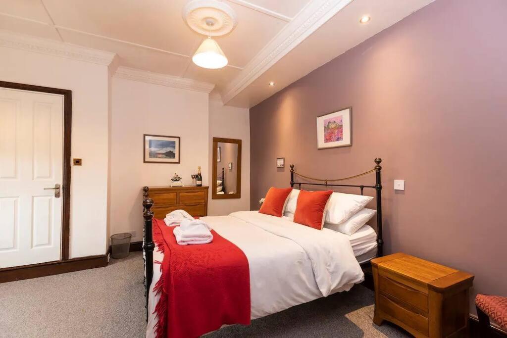 Linden Cottage 콕스호 외부 사진